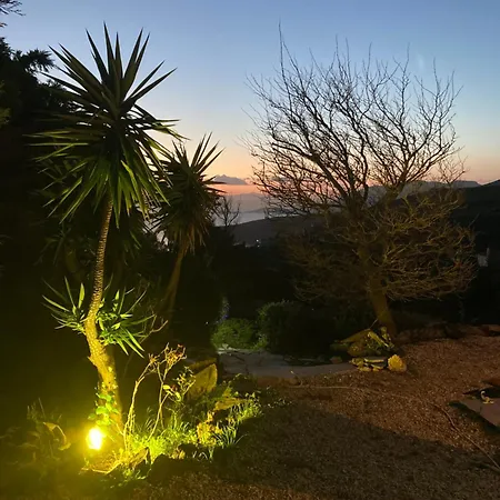 בית נופש Sunset View House Overlooking The Bay